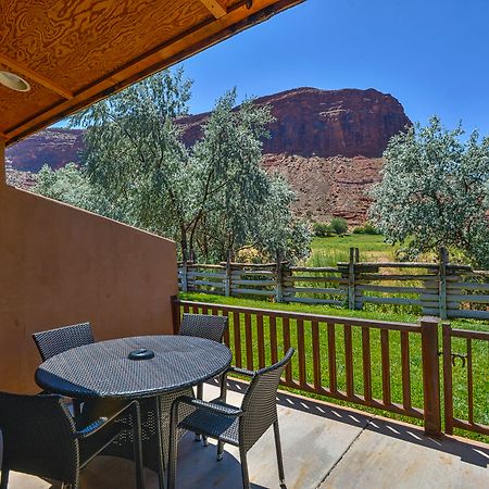 Red Cliffs Lodge Moab Exterior photo