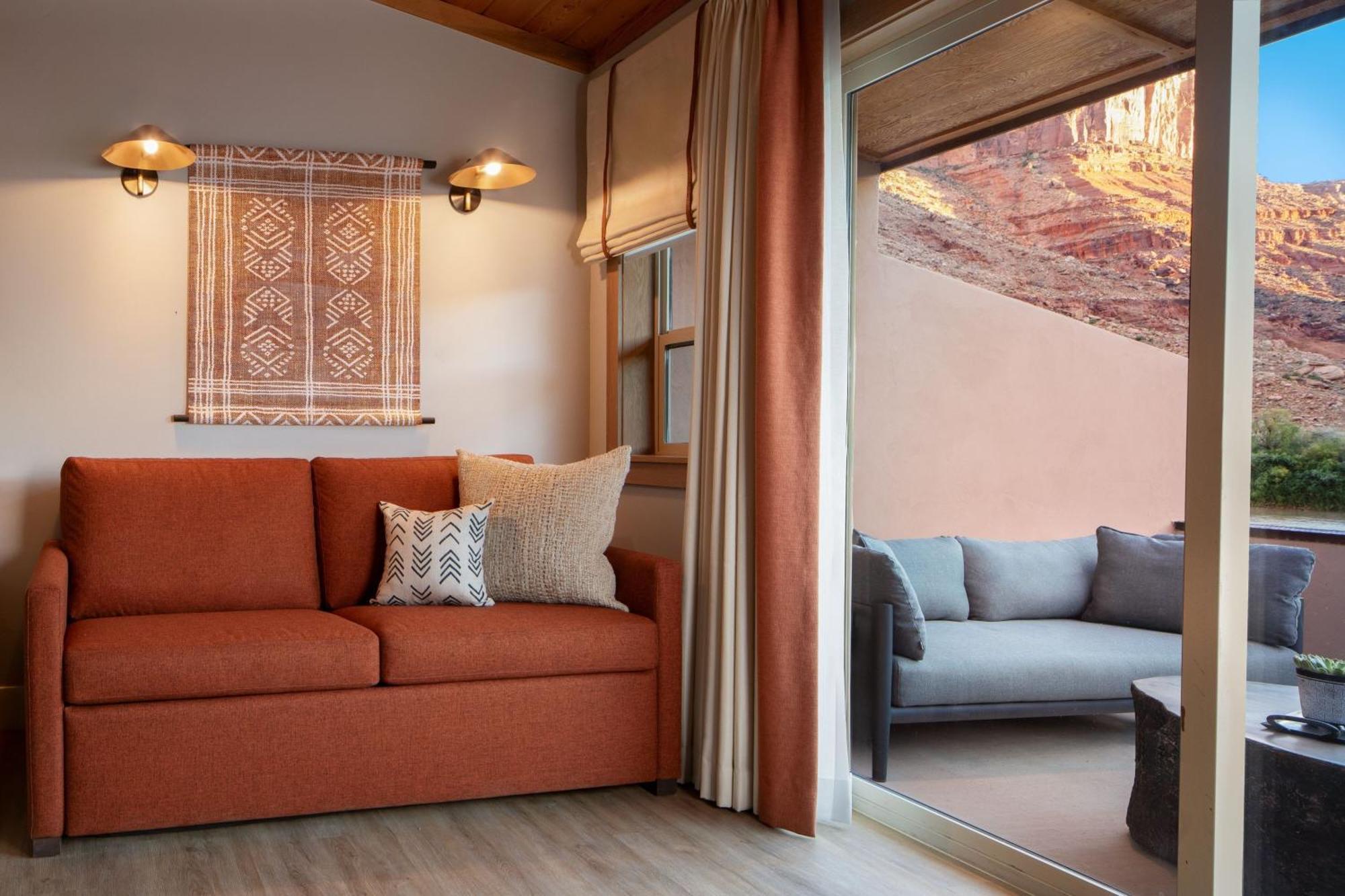 Red Cliffs Lodge Moab Exterior photo