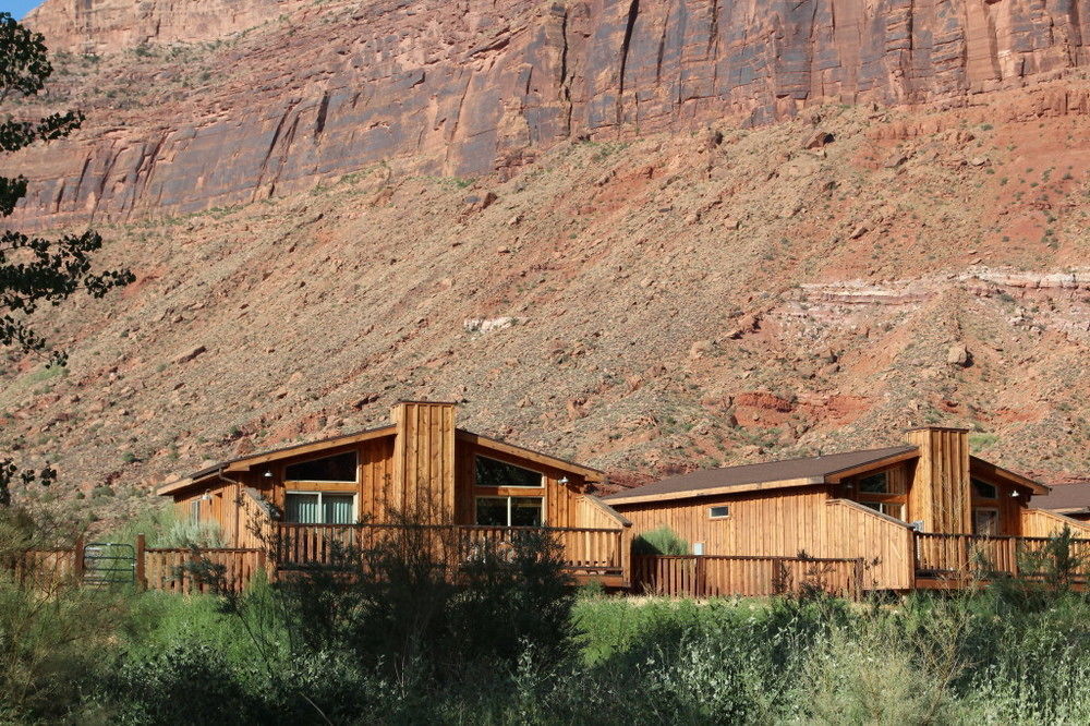 Red Cliffs Lodge Moab Exterior photo